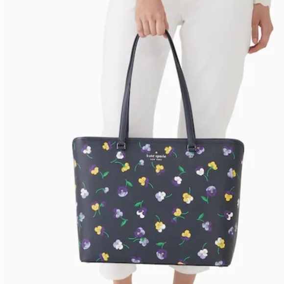 kate spade Handbags - Kate Spade Perfect Pansy navy blue floral zip top oversized structured tote